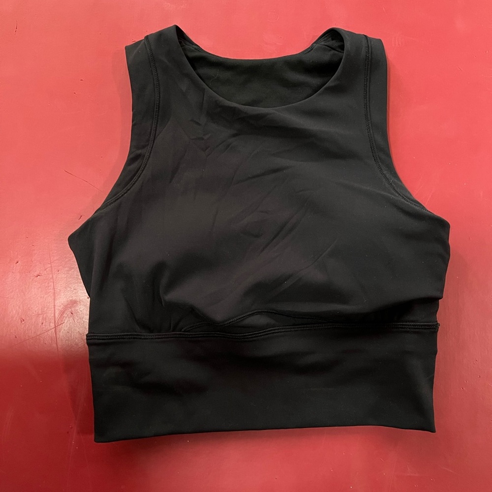 Lululemon cropped tank